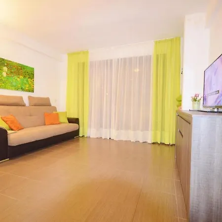 Parque Royal Apartment